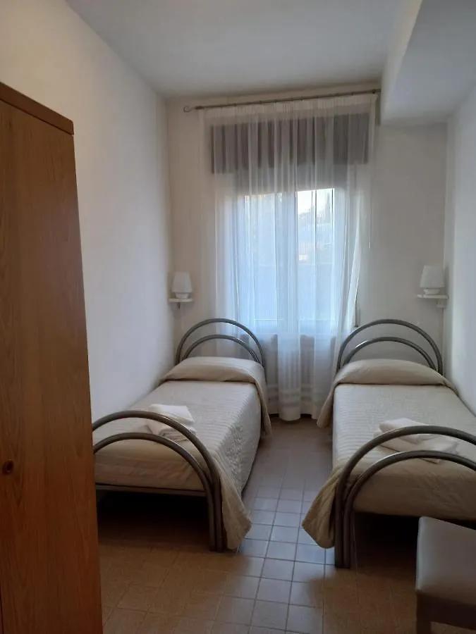 Elisabetta Lazise Apartments Italy